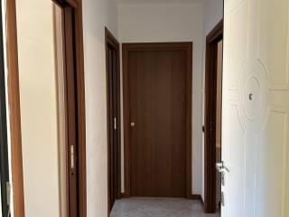 Stanza singola via Cesare Aguilhon 4, Monza — foto 4 di 14