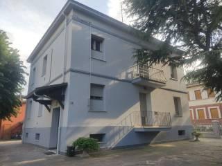 Villa bifamiliare via Cavalieri Vittorio Veneto, Centro, Castelnuovo Rangone — foto 6 di 19