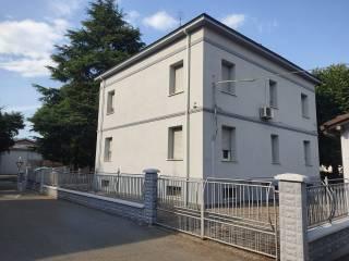 Villa bifamiliare via Cavalieri Vittorio Veneto, Centro, Castelnuovo Rangone — foto 14 di 19