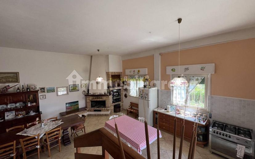 Villa a schiera via Edoardo Brizio 9, Atri — foto 6 di 27