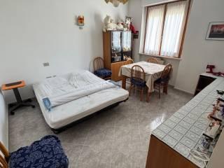 Appartamento via della Quercia 11, Centro, Montefano
