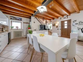 Rustico via Gaburri 46/A, San Giorgio In Salici, Sona — foto 2 di 67