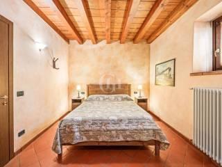 Villa a schiera via Marengo, Pacengo, Lazise — foto 16 di 23