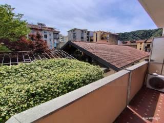 Bilocale buono stato, primo piano, Centro, Borgosesia — foto 4 di 16