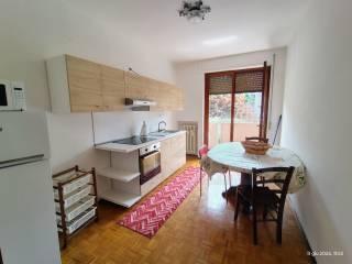 Bilocale buono stato, primo piano, Centro, Borgosesia — foto 3 di 16