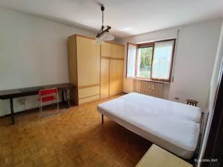 Bilocale buono stato, primo piano, Centro, Borgosesia — foto 9 di 16