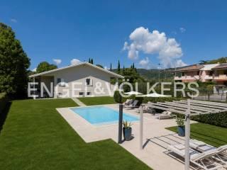 Villa unifamiliare via dell'Uva, Garda — foto 4 di 14