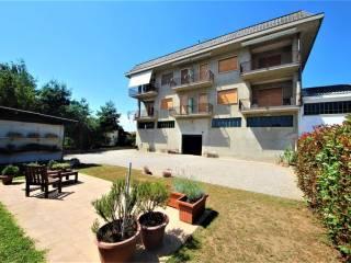 Terratetto unifamiliare 800 m², buono stato, Centro, Oleggio — foto 15 di 32