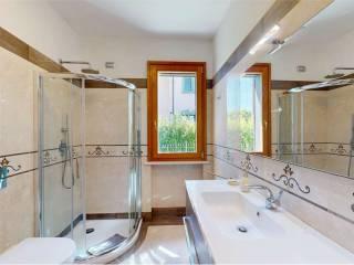 Villa unifamiliare via Lago, Marina Verde, Renella, Montignoso — foto 27 di 50