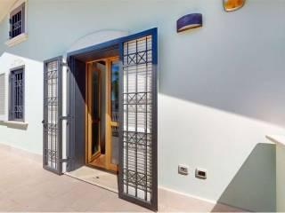 Villa unifamiliare via Lago, Marina Verde, Renella, Montignoso — foto 2 di 50