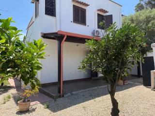 Villa bifamiliare via Giovanni Caboto 22, Porto Columbu Perd'» Sali, Sarroch — foto 2 di 30