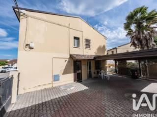 Terratetto plurifamiliare via Carlo Cattaneo 86, Centro, Portomaggiore — foto 16 di 26