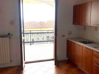 Appartamento via Piave, 12, Comerio — foto 12 di 23