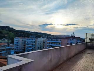 Attico via Nazionale Adriatica Nord 90, Viale Bovio - Piazza Duca degli Abruzzi, Pescara — foto 28 di 32