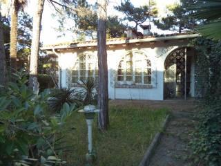 Villa unifamiliare via Raggio delle Acacie, Centro, Lignano Sabbiadoro — foto 25 di 30