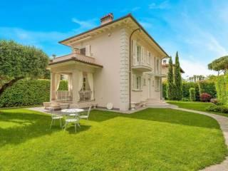 Villa unifamiliare via Umbria 100, Pietrasanta — foto 8 di 27