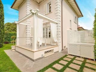 Villa unifamiliare via Umbria 100, Pietrasanta — foto 6 di 27