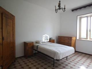 Appartamento Strada della Piantata, Attigliano — foto 8 di 20