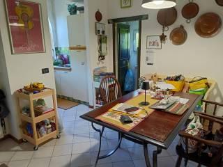 Appartamento in villa Strada Provinciale Cassia Cimina 4, Ronciglione — foto 7 di 16