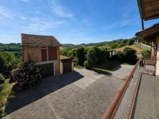 Terratetto unifamiliare Località Case Bertiglia 4, Montiglio Monferrato — foto 2 di 38