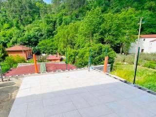 Villa bifamiliare via A. Buozzi, Stazione Fornola, Vezzano Ligure — foto 5 di 23