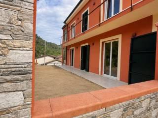 Villa bifamiliare via A. Buozzi, Stazione Fornola, Vezzano Ligure — foto 3 di 23