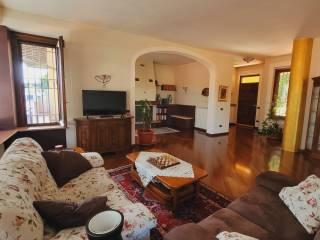 Villa bifamiliare via Fratelli Bandiera, Centro, Varallo Pombia — foto 67 di 81