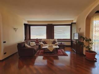 Villa bifamiliare via Fratelli Bandiera, Centro, Varallo Pombia — foto 49 di 81