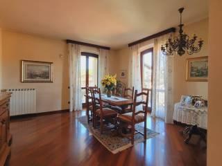 Villa bifamiliare via Fratelli Bandiera, Centro, Varallo Pombia — foto 52 di 81