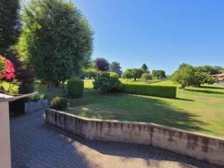Villa bifamiliare via Fratelli Bandiera, Centro, Varallo Pombia — foto 80 di 81