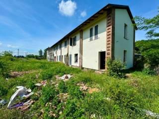Villa a schiera via Isola Serafini 14, Isola Serafini, Monticelli d'Ongina — foto 12 di 18