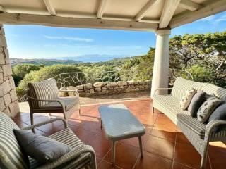 Villa bifamiliare via Tramontana, Centro, Santa Teresa Gallura