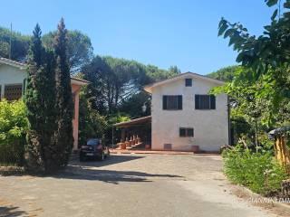 Villa unifamiliare via del Fortino, Centro, Montecarlo — foto 2 di 61