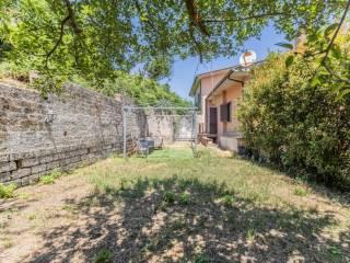 Villa plurifamiliare via dei Pini, Colle Farnese, Nepi — foto 18 di 29