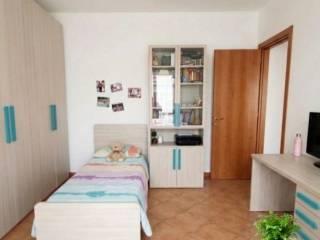 Stanza doppia viale Pavia 12, Lodi