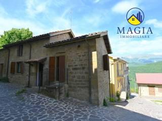 Terratetto unifamiliare frazione Abetito, Abetito, Montegallo — foto 17 di 21