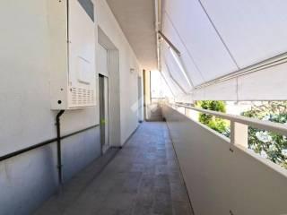 Appartamento via Massimo d'Azeglio 5, Piattoni Villa Sant'Antonio, Castel di Lama — foto 19 di 34