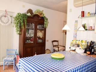 Villa bifamiliare Strada Quercioli, Vigatto, Parma — foto 5 di 27