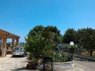 Villa unifamiliare Contrada Castello 11, San Vito dei Normanni — foto 2 di 17