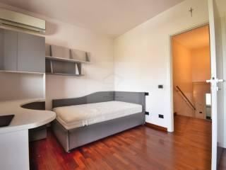 Villa a schiera via Isonzo, Centro, Ponte San Nicolò — foto 16 di 25