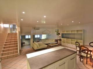 Villa a schiera via Isonzo, Centro, Ponte San Nicolò — foto 12 di 25