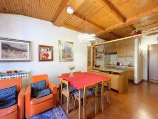 Mansarda via Val D' Avio 20, Centro, Temù — foto 15 di 19