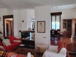 Appartamento in villa, buono stato, 190 m², Camparada — foto 14 di 24