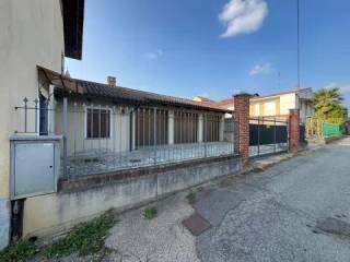 Cascina via Valentino, 1, Centro, Buttigliera d'Asti — foto 31 di 61