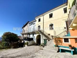 Rustico via Coltri 23B, Spiazzi, Caprino Veronese