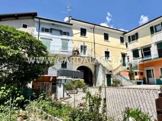 Rustico via Coltri 23B, Spiazzi, Caprino Veronese — foto 3 di 29