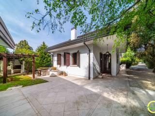 Villa bifamiliare via Corva, Centro, Azzano Decimo — foto 45 di 65