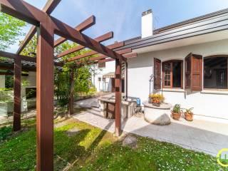 Villa bifamiliare via Corva, Centro, Azzano Decimo — foto 4 di 65