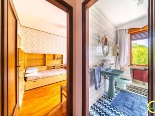 Villa bifamiliare via Corva, Centro, Azzano Decimo — foto 2 di 65