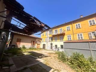 Casale via Giuseppe Verdi 9, Canelli — foto 21 di 32